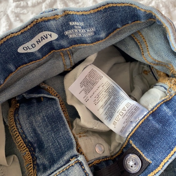 Old Navy boys karate slim distressed denim jeans - Picture 5 of 5